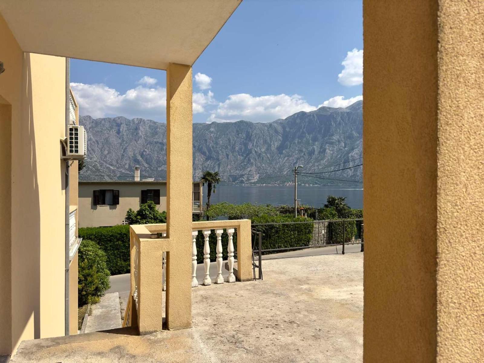 Apartments Asya Kotor Habitación foto